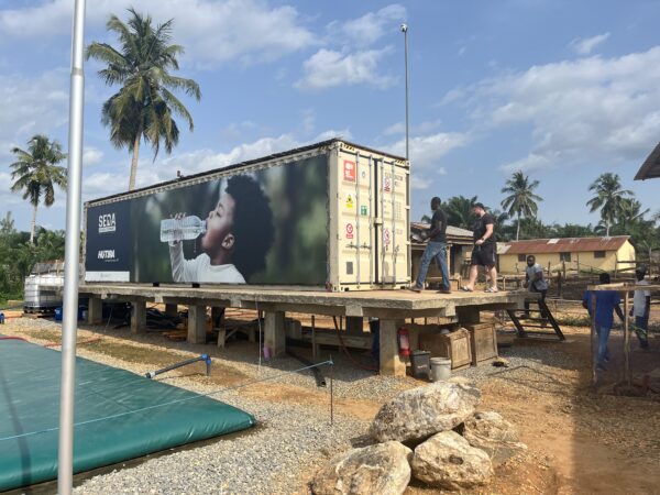 Ghana – místo, kde se technologie mění ve skutečnou pomoc | HUTIRA voda